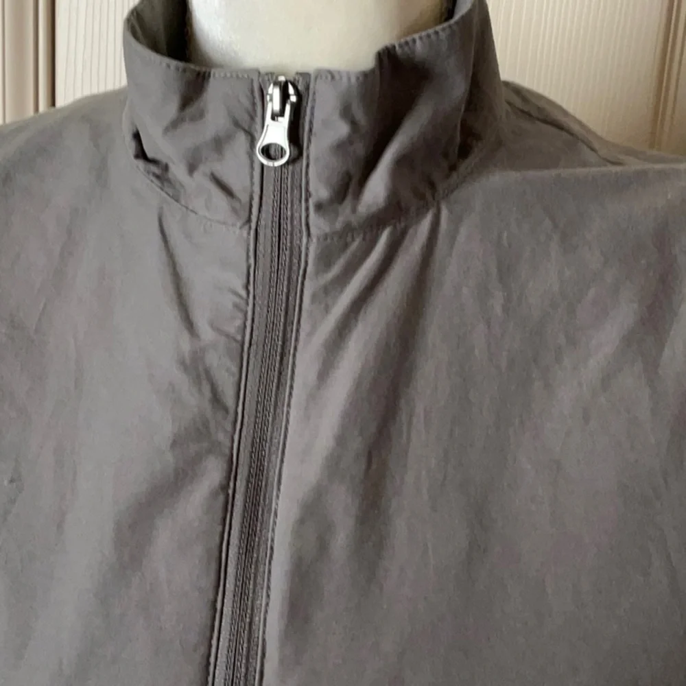 Women's Gray Sleeveless utility  + Jacket - Picture 2 of 14